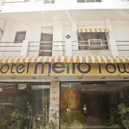 Oyo Hotel Metro Tower Near Ambience Mall-3